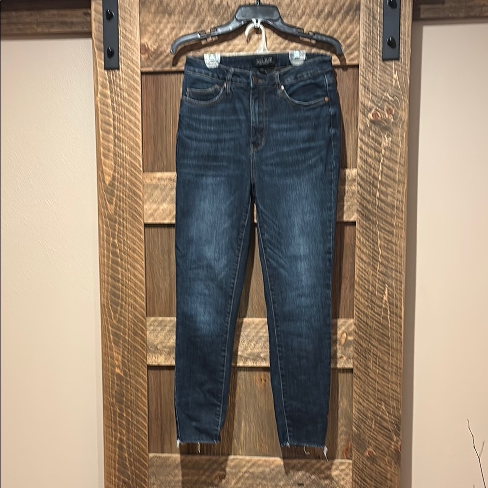 Judy Blue skinny fit raw hem jeans